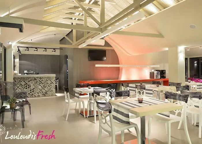Louloudis Fresh-adults Only Aparthotel 3*